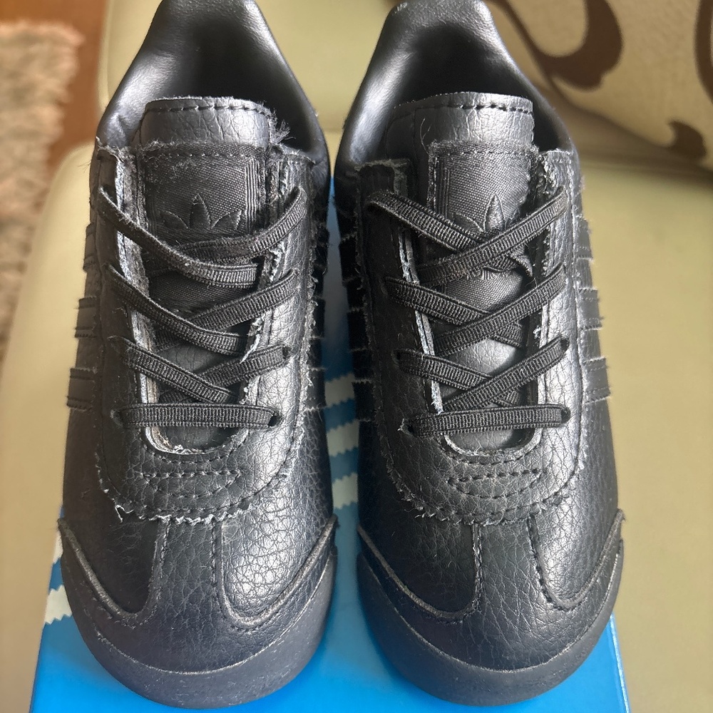 Adidas Samoa I - Toddler Size 8